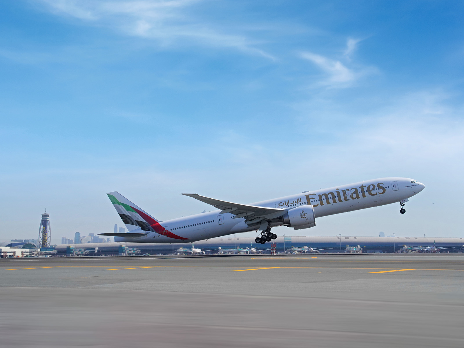طيران الإمارات تُسيّر رحلات إضافية إلى وجهات إقليمية