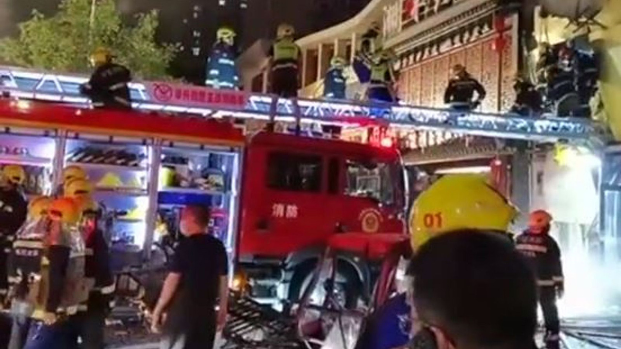مقتل 31 شخصاً في انفجار داخل مطعم بالصين