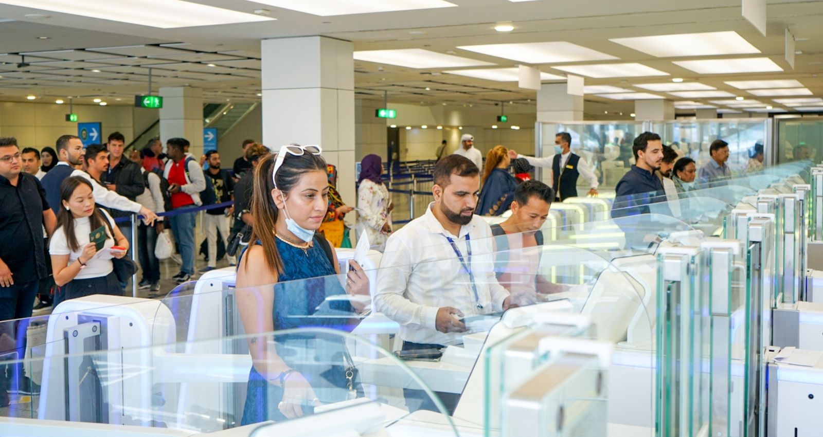 26 مليون مسافر ينهون إجراءاتهم عبر البوابات الذكية لمطار دبي في النصف الأول من 2023