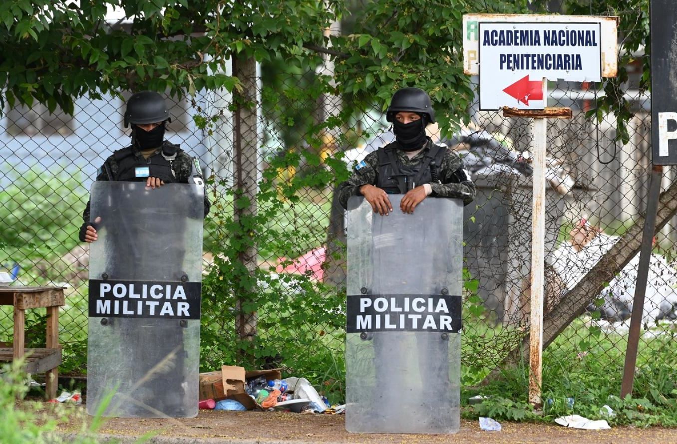 هندوراس تفرض حظراً للتجول إثر مقتل 11 شخصاً بالرصاص