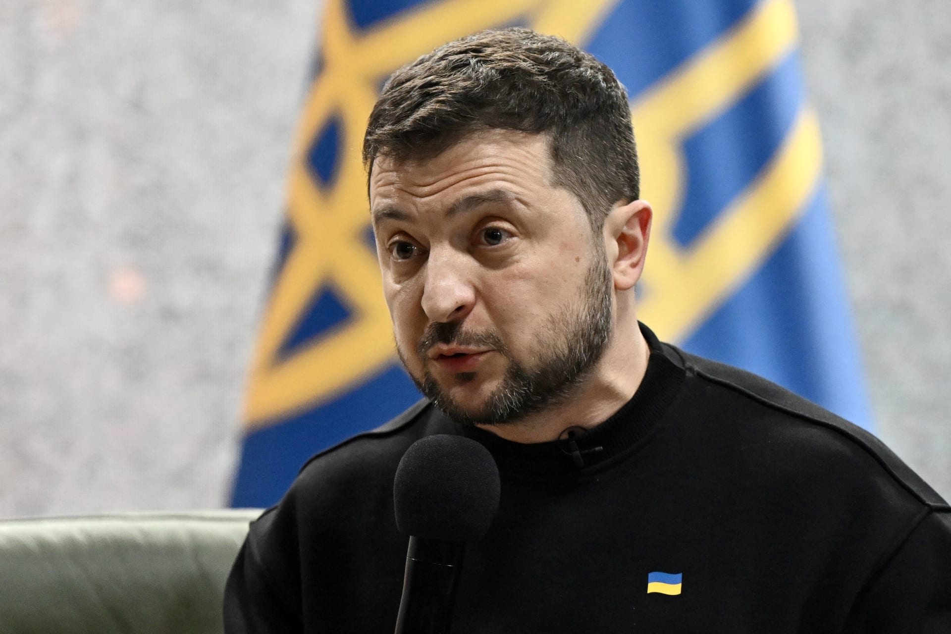 زيلينسكي يقيل رئيس شركة أسلحة حكومية أوكرانية