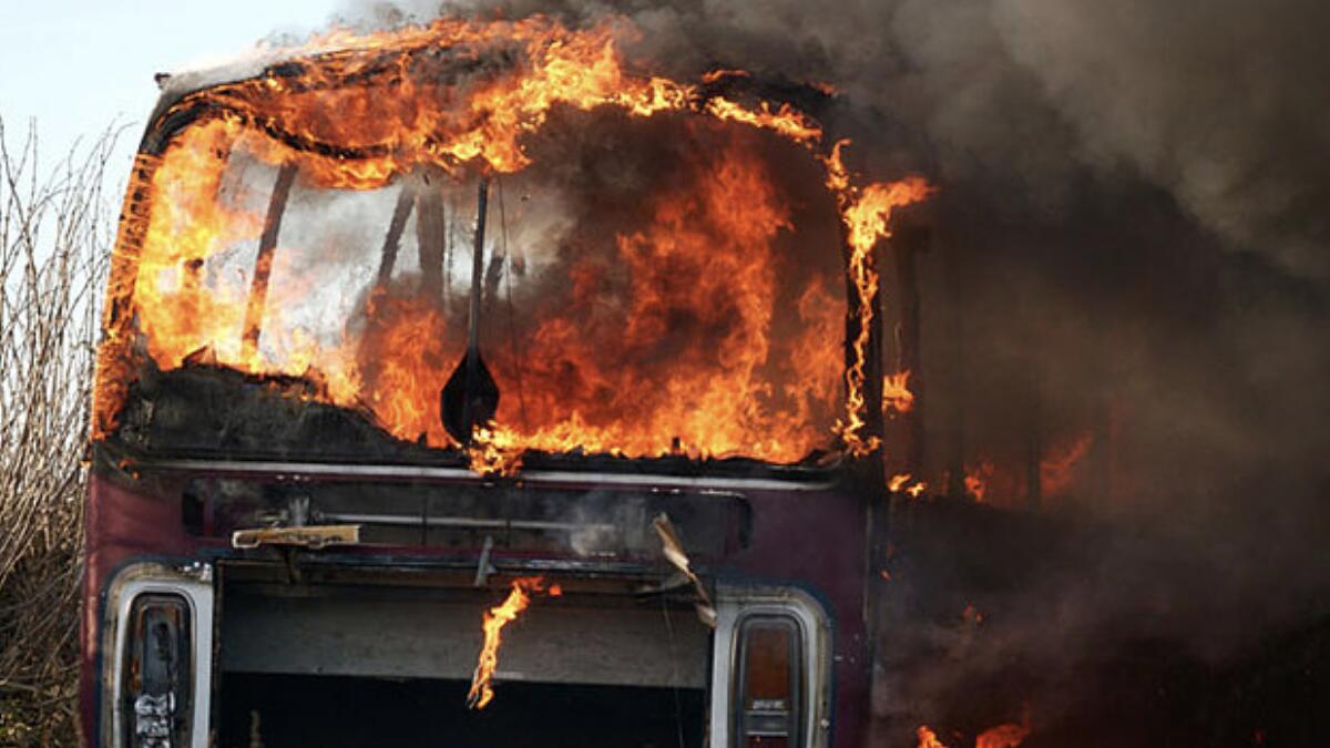 مقتل 25 شخصاً جراء حريق بحافلة في الهند