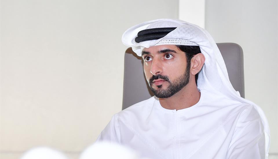 حمدان بن محمد يصدر قرارات بتعيين مديرين تنفيذيين في حكومة دبي