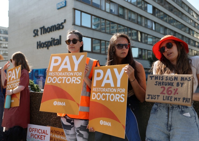 New strikes in Britain affect hospitals and trains