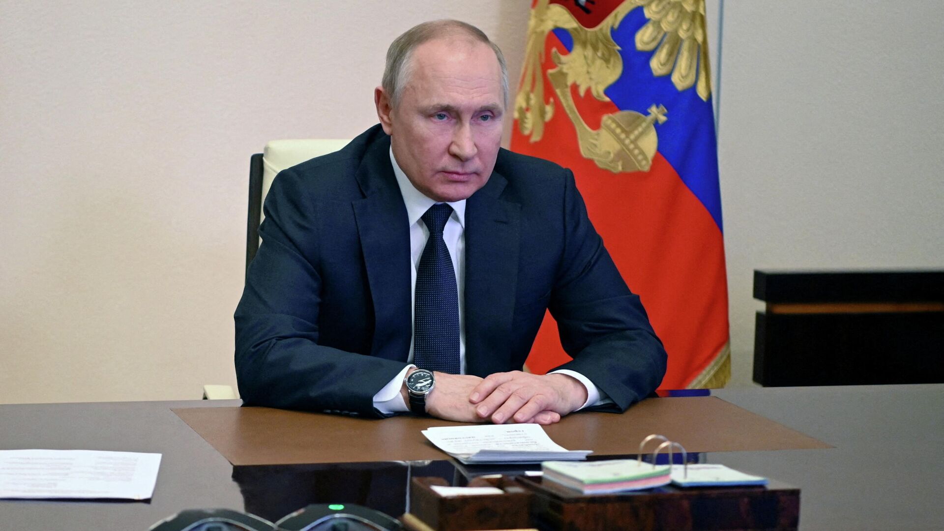 بوتين يوقع على قانون 