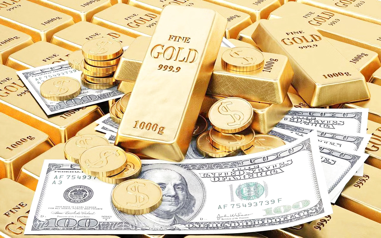 تداعيات «القرار» ترفع الذهب وتهوي بالدولار