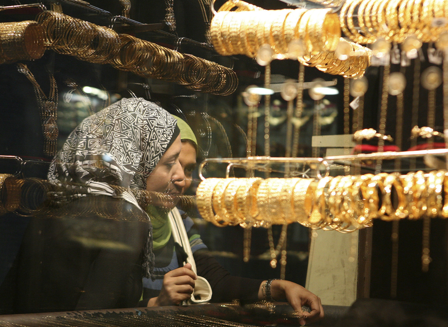 165 جنيهاً زيادة في سعر غرام الذهب في مصر