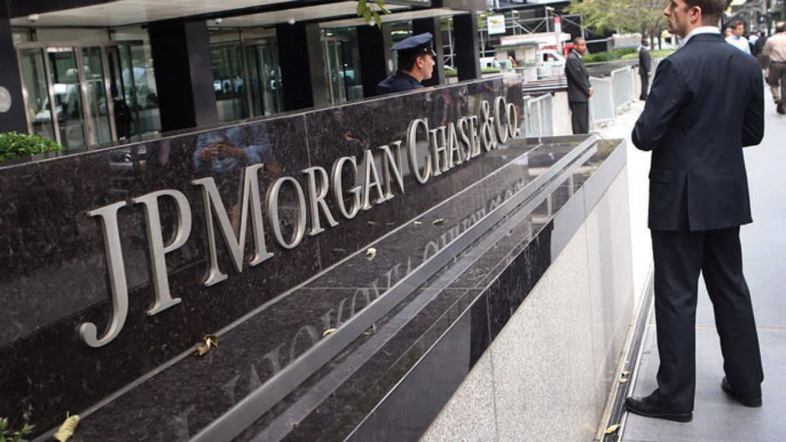 «فيتش» تحذر من جديد البنوك الأمريكية ومن ضمنها «جي بي موجان»
