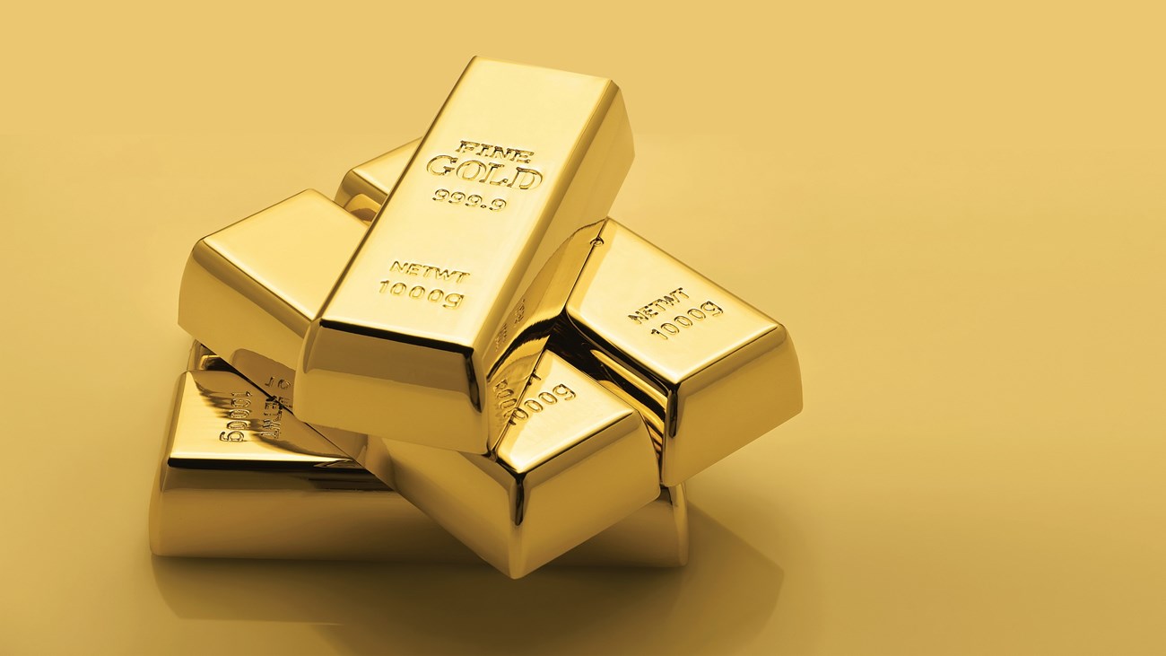 الذهب يتماسك وسط رهانات على رفع الفائدة الأمريكية