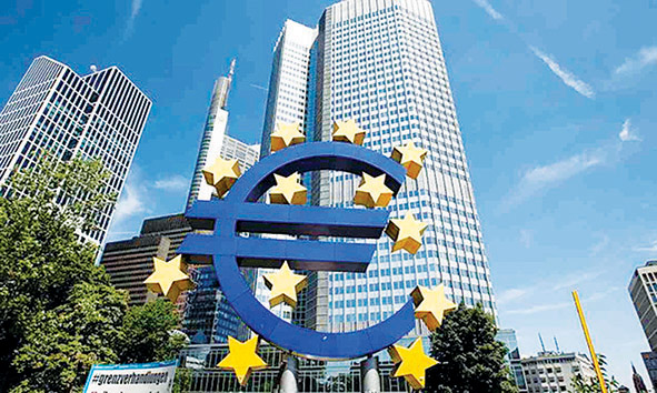 تباطؤ النمو الاقتصادي لمنطقة اليورو إلى 0.6% في الربع الثاني