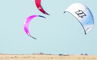 الصورة: الصورة: دبي قبلة الرياضات البحرية والشاطئية