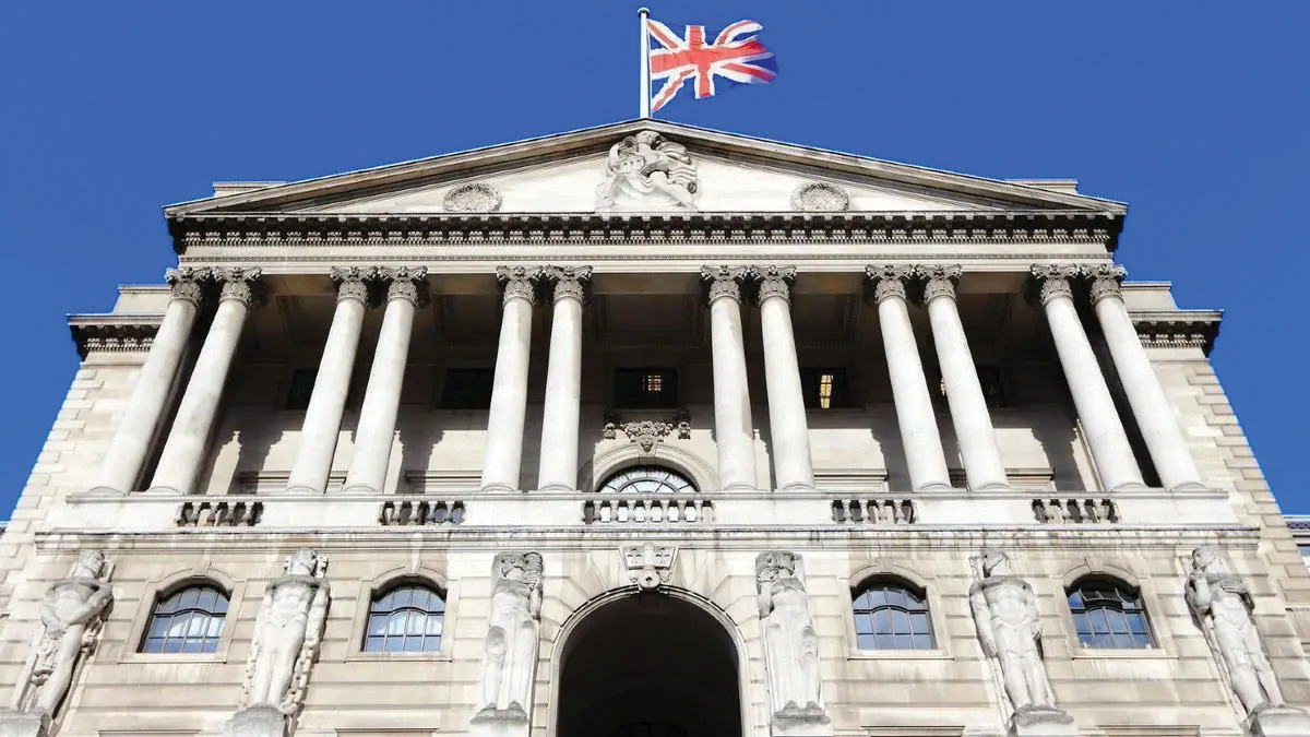بنك إنجلترا يحذر: أسعار الفائدة تضغط على الشركات البريطانية
