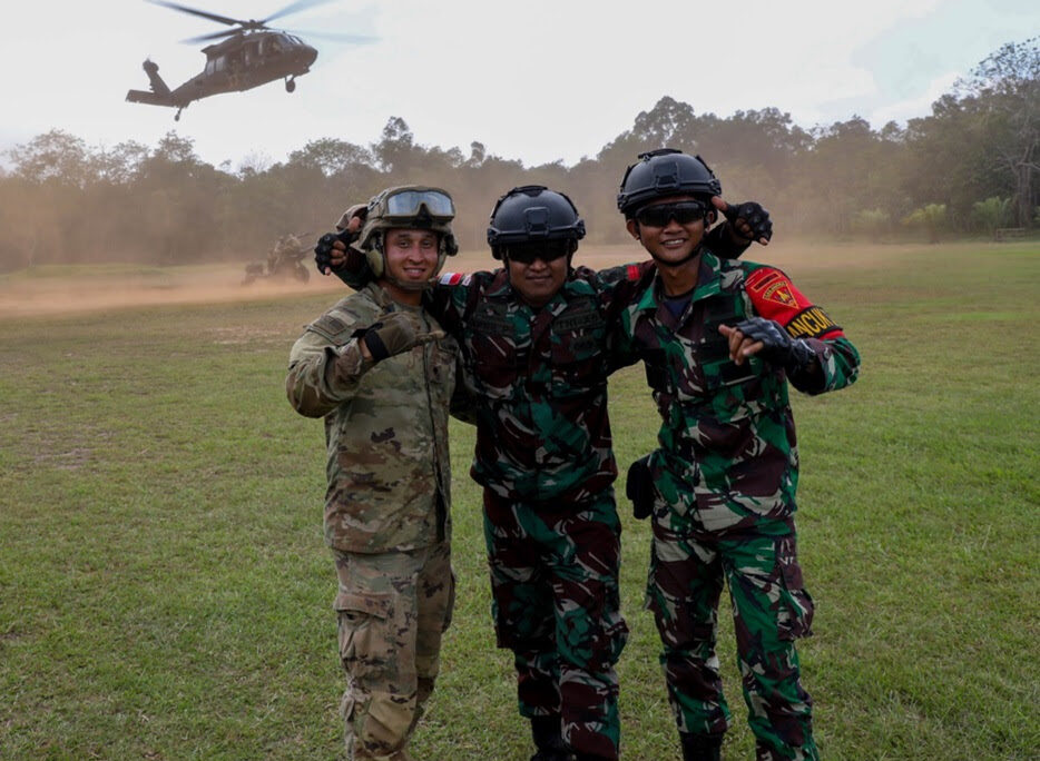 بدء تدريبات عسكرية مشتركة بين الولايات المتحدة وإندونيسيا