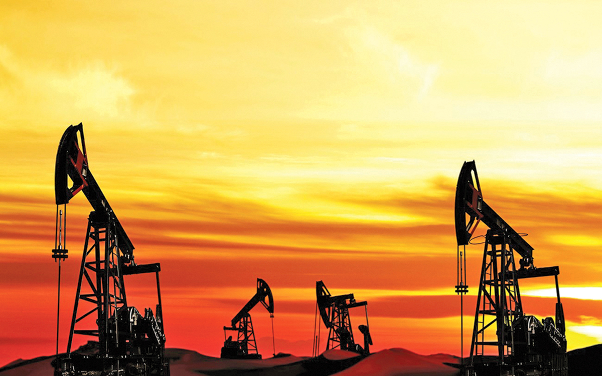 النفط يرتفع وسط توقعات بخفض إمدادات أوبك+