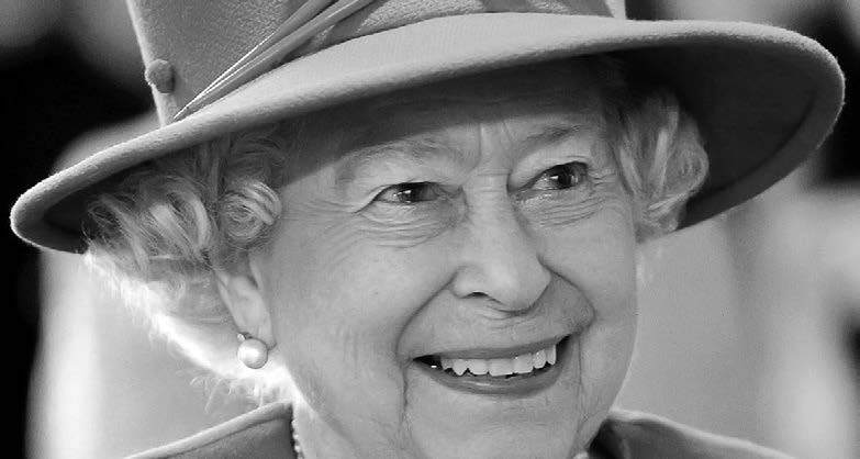 الصورة : 2022 وفاة الملكة إليزابيث الثانية ملكة المملكة المتحدة و16 دولة من دول الكومنولث، عن عمر ناهز 96 عاماً.