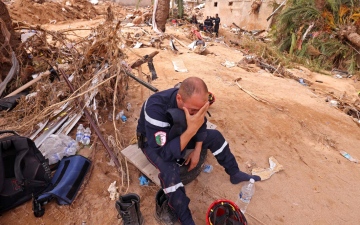 الصورة: الصورة: فيضانات ليبيا.. تضامن شعبي يتجاوز الانقسامات