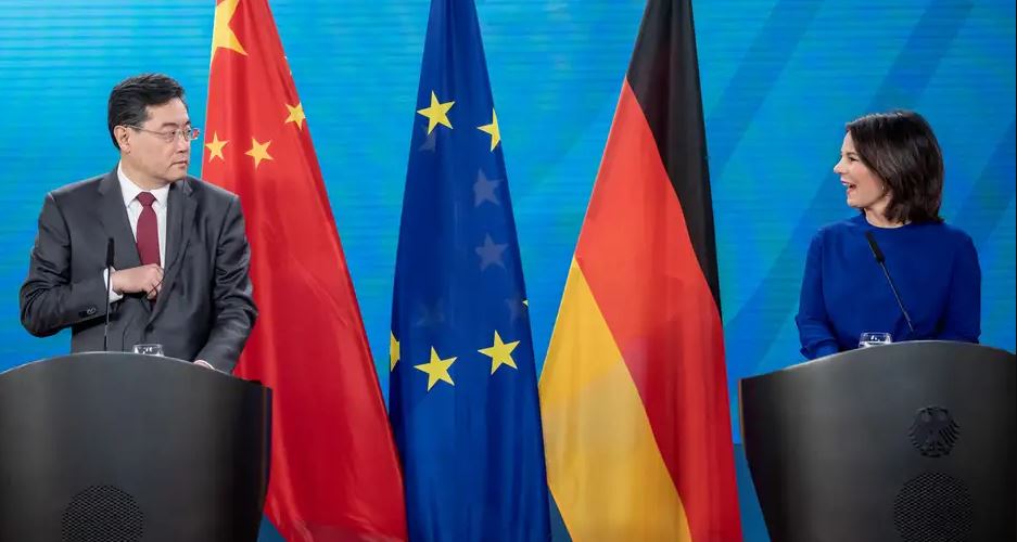 الصين تستدعي السفيرة الألمانية احتجاجاً على وصف رئيسها بـ 