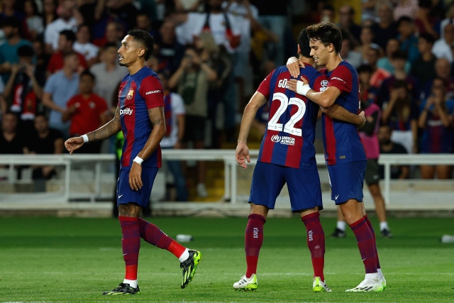 Barcelona ripped Antwerp’s net with five goals in the Champions League