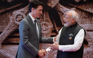 الصورة: الصورة: تصعيد جديد للخلاف بين البلدين.. الهند توقف إصدار "تأشيرات سفر" للمواطنين الكنديين