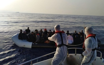 الصورة: الصورة: إنقاذ 27 مهاجراً سورياً من الغرق في لبنان
