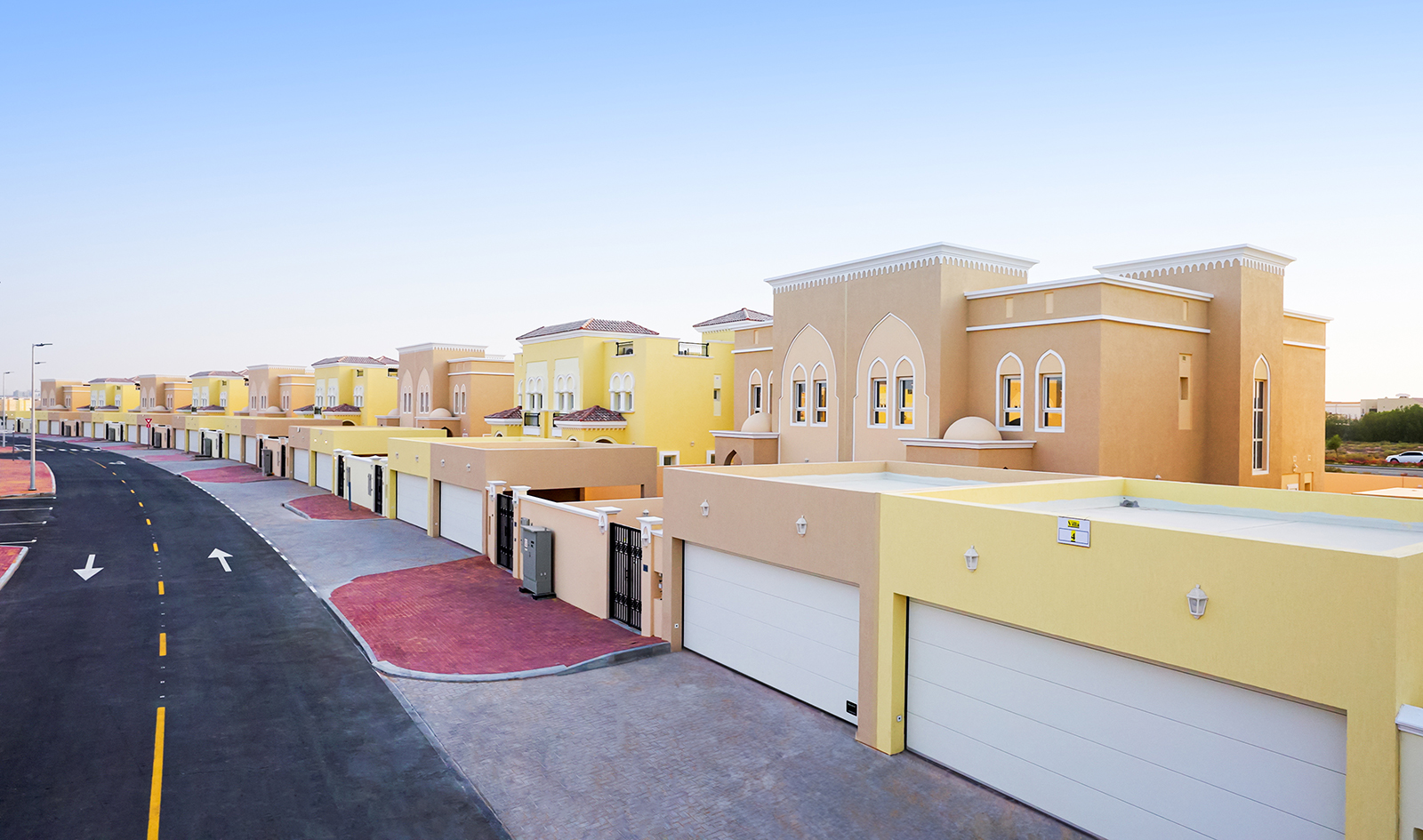 «محمد بن راشد للإسكان» تنجز 136 فيلا سكنية في الورقاء الرابعة
