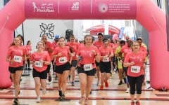 الصورة: الصورة: لمسافة 5 و 10 كيلومترات .. إطلاق سباق ياس مول الوردي في أكتوبر للتوعية بسرطان الثدي