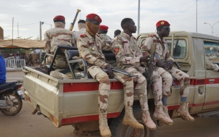 مقتل 10 جنود على الأقل في هجوم مسلح بالنيجر والجيش يرد بقوات برية وطائرات هليكوبتر