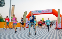 الصورة: الصورة: بمشاركة 300 عداءة.. "سباق جري السيدات" يختتم مرحلته الأولى في دبي