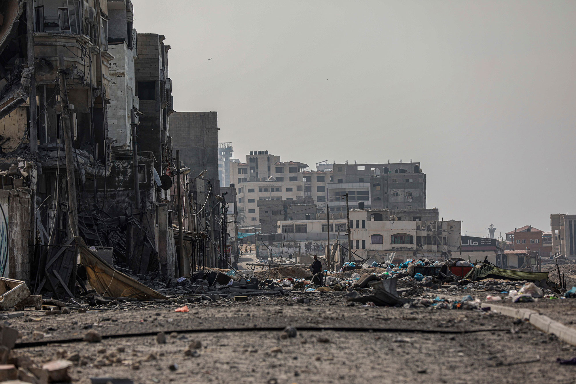 الصليب الأحمر يطالب المجتمع الدولي بعدم التغاضي عن الوضع الكارثي في غزة