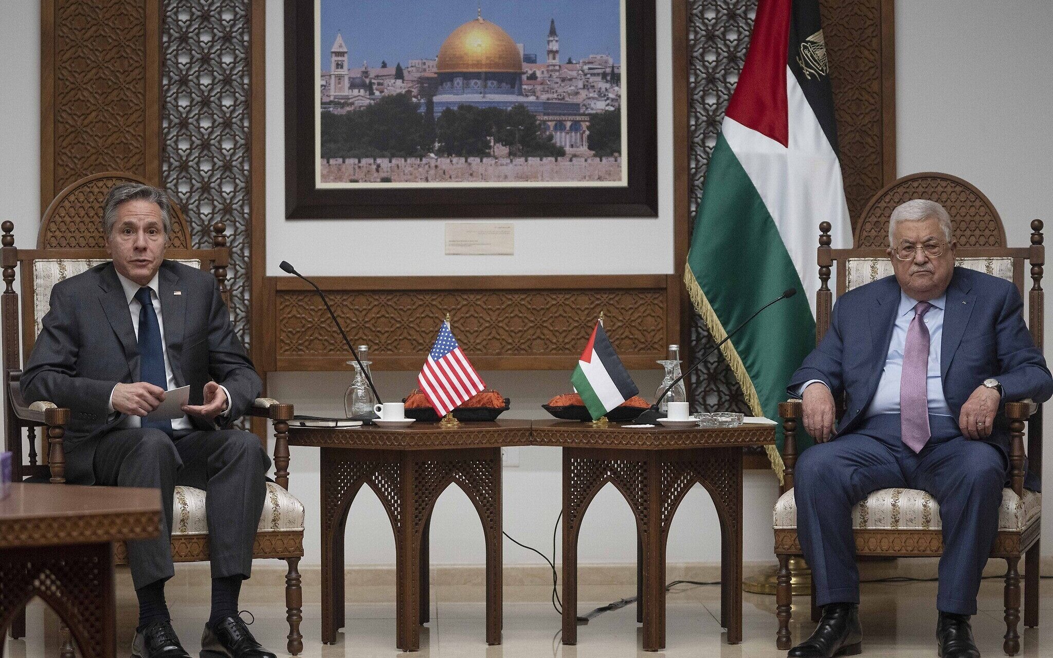 بلينكن يلتقي الرئيس الفلسطيني في زيارة غير معلنة للضفة الغربية