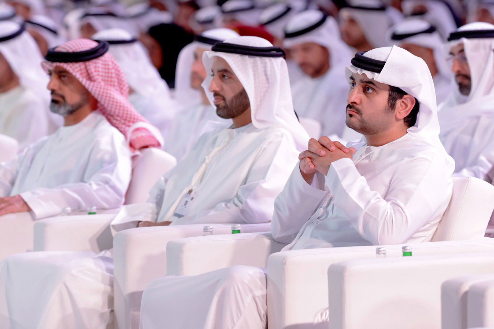 مكتوم بن محمد: الاجتماعات السنوية لحكومة الإمارات ولَّدت أهم الأفكار التي تقف وراء إنجازاتنا الكبرى