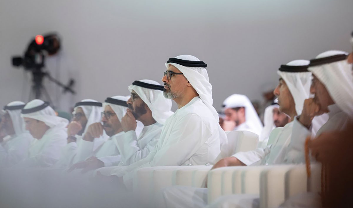 خالد بن محمد بن زايد يشهد جانبا من الاجتماعات السنوية لحكومة الإمارات