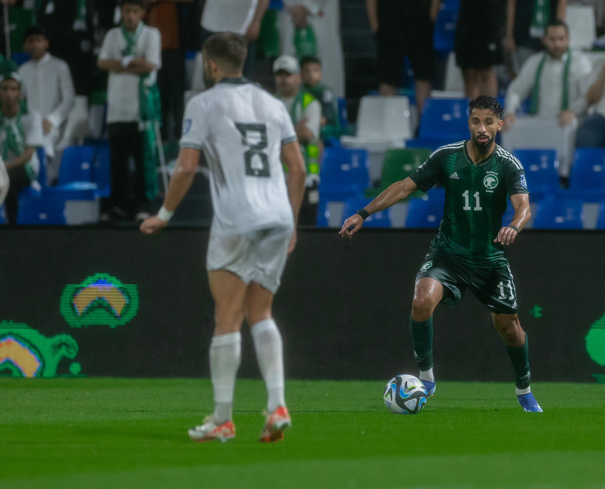 ثنائية الشهري تقود السعودية للفوز برباعية على باكستان في مستهل مشوار تصفيات كأس العالم