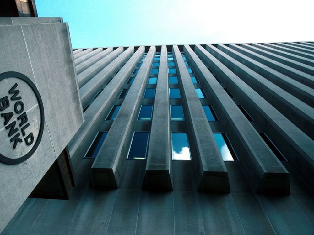 «البنك الدولي» يتوقع نمو اقتصاد الإمارات غير النفطي 4.5% في 2023