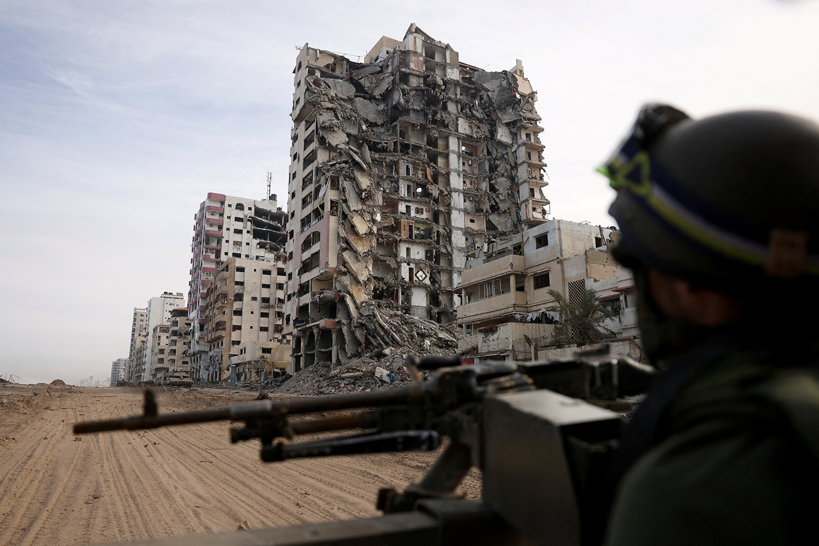 الجيش الإسرائيلي يؤكد تدمير منشآت لاستخبارات حماس العسكرية