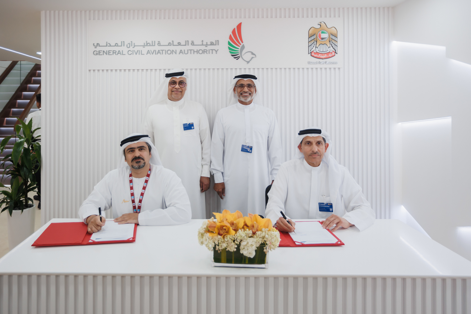 مطارات دبي توقع اتفاقية مع IACT لتطوير مهارات الكوادر العاملة في قطاع الطيران