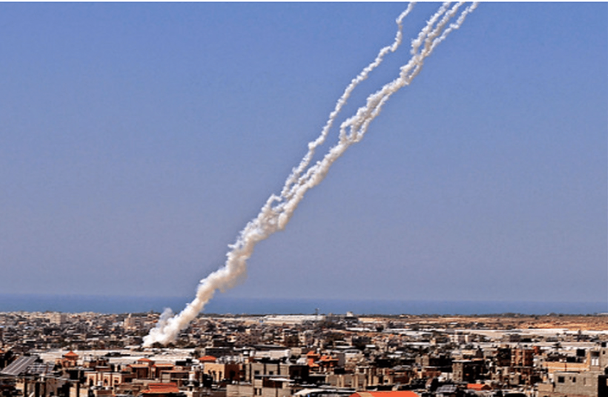 إسرائيل تطلق صفارات إنذار للتحذير من هجمات صاروخية محتملة من غزة