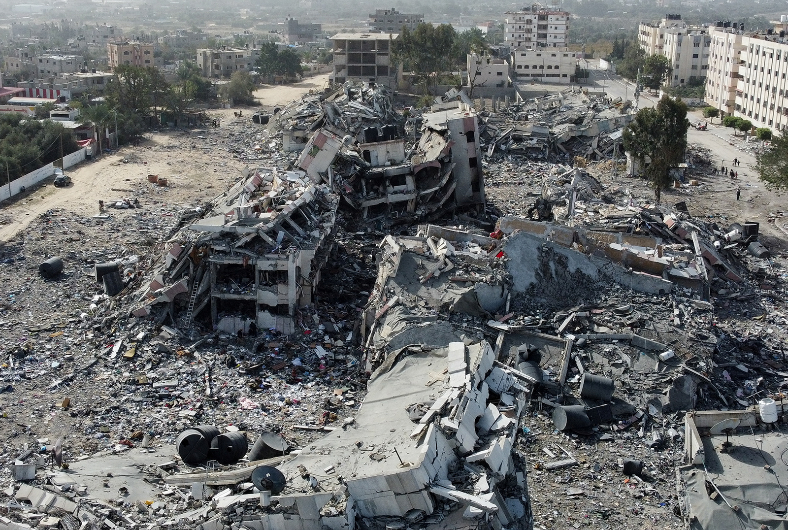 كتائب القسام تنعى 4 من قادتها العسكريين في غزة