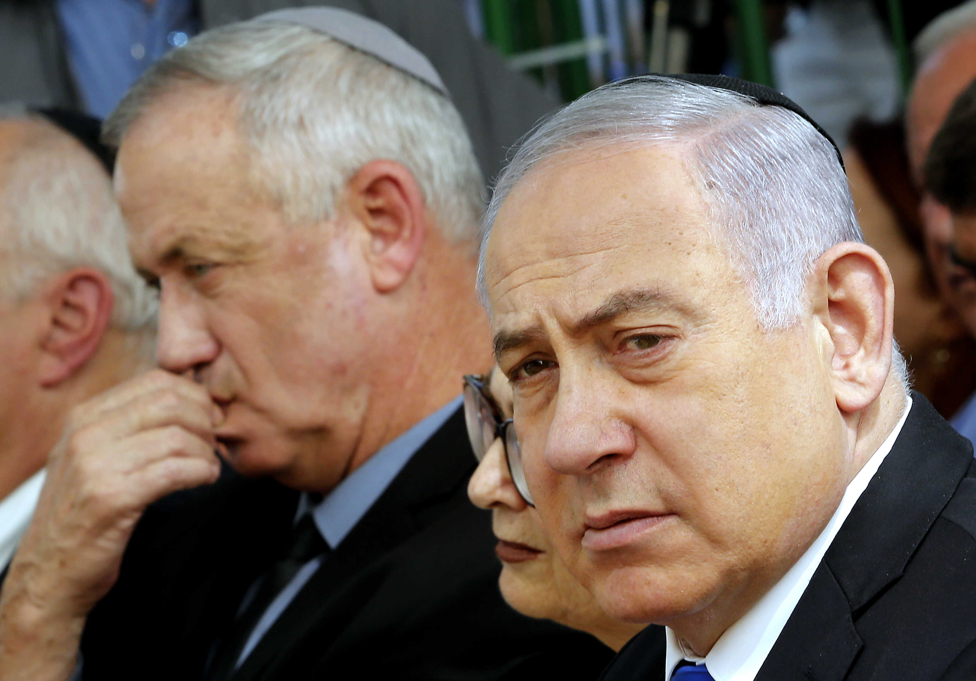 إلغاء المخصصات المالية السياسية يشعل توتراً داخل الحكومة الإسرائيلية