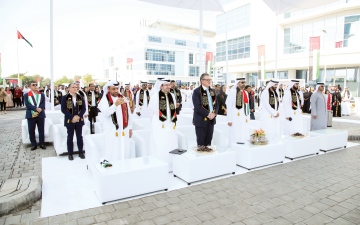 الصورة: الصورة: «الإمارات دبي الوطني» يوثق إنجازات الإمارات احتفالاً باليوم الوطني