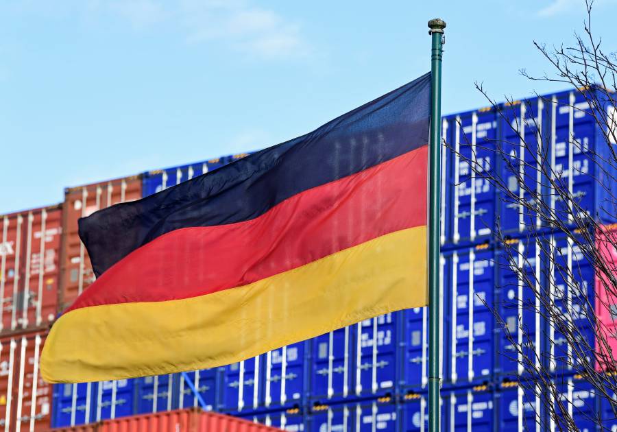 فاتورة الصادرات الألمانية في أكتوبر تتراجع إلى 126 مليار يورو