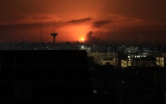 الصورة: الصورة: انقطاع خدمات الاتصالات بصورة كاملة عن قطاع غزة