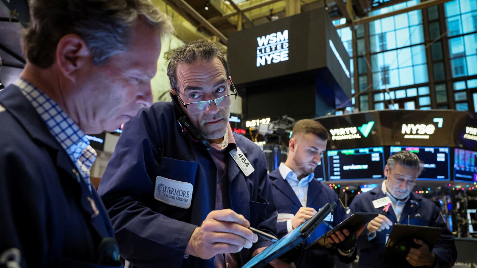 «ألفابت» تقفز 5% وتقود ارتفاعات الأسهم الأمريكية