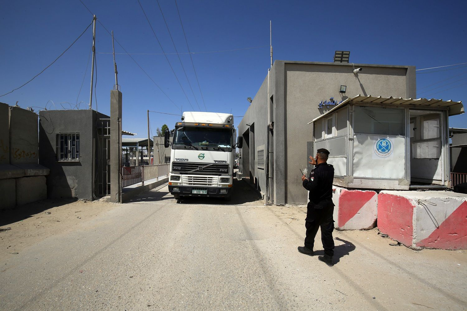 مسؤول أمريكي يؤكد موافقة إسرائيل على فتح معبر كرم أبو سالم