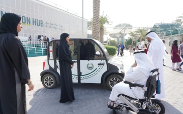 الصورة: الصورة: زوار منصة شرطة دبي يشيدون بالمشاريع والابتكارات