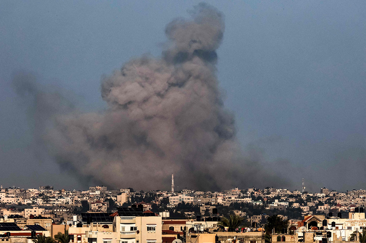 240 قتيلا في غارات إسرائيلية على غزة خلال 24 ساعة