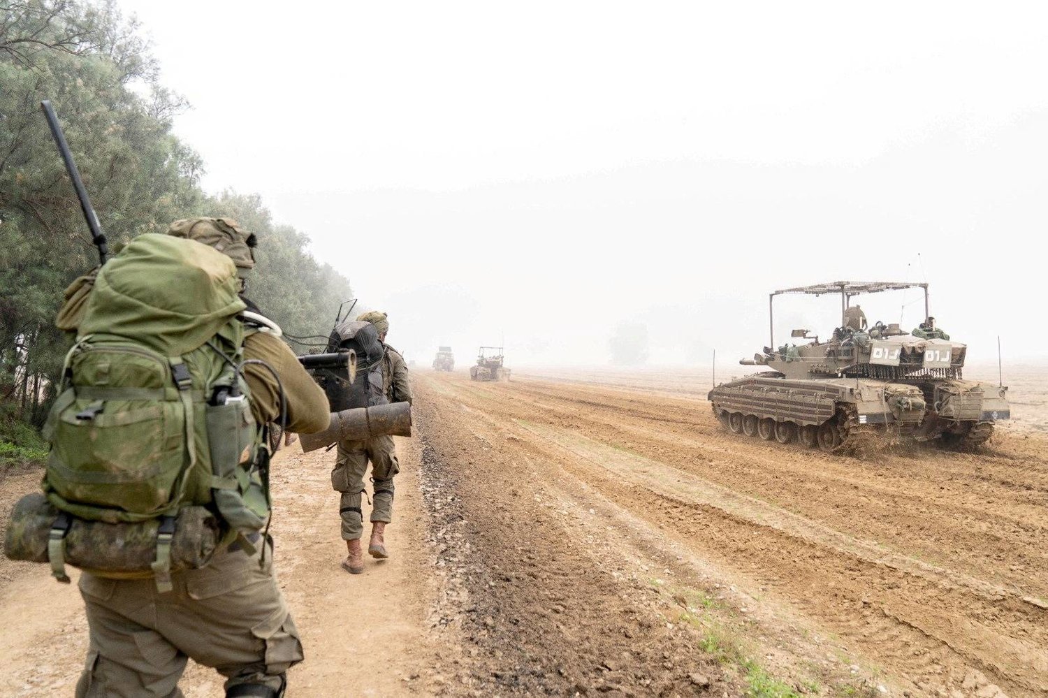 الجيش الإسرائيلي يعلن مقتل 3 من جنوده في معارك بقطاع غزة