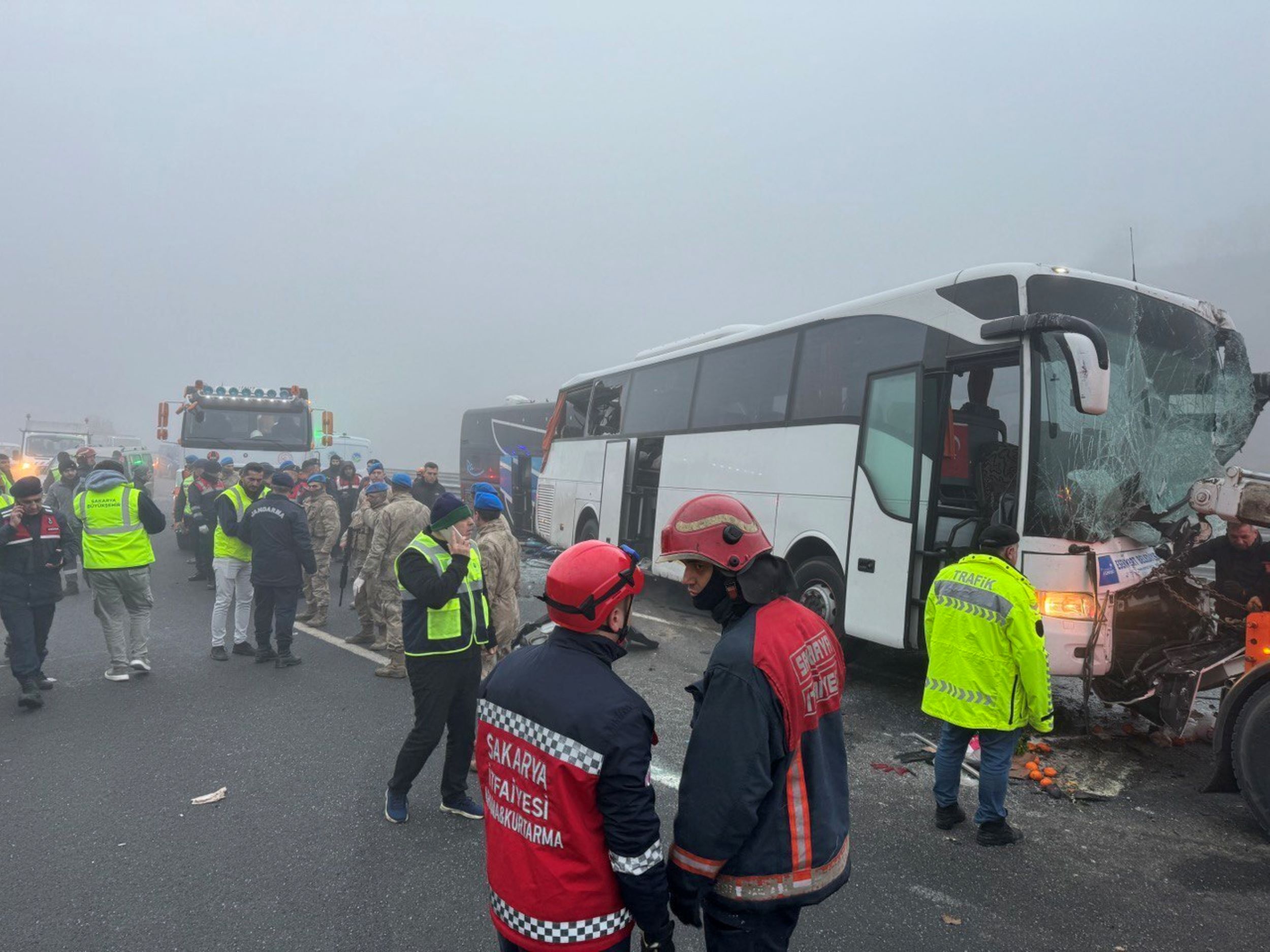 مقتل وإصابة 68 شخصاً في حادث سير مروع في تركيا