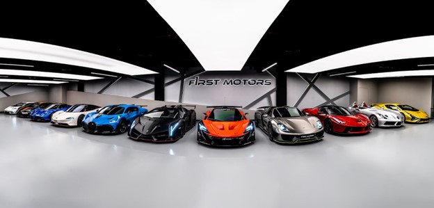 فيرست موتورز.. أكبر صالة عرض للسيارات الفاخرة في دبي