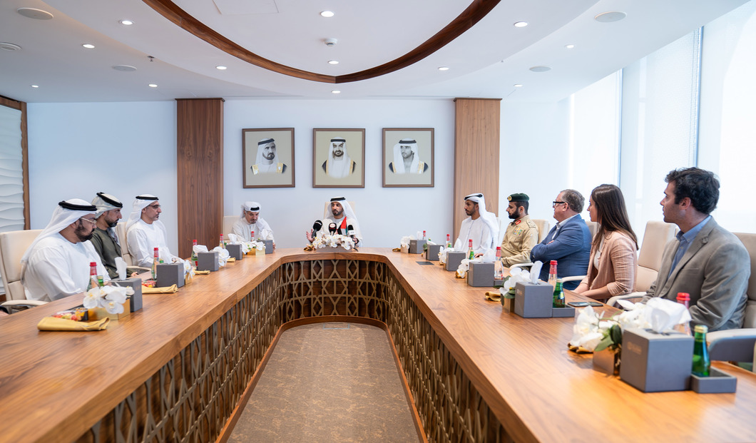 اللجنة المنظمة العليا لمونديال الشاطئية تعقد اجتماعها في مقر مجلس دبي الرياضي